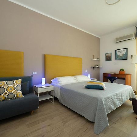 Nice Hotel Бібіоне Екстер'єр фото