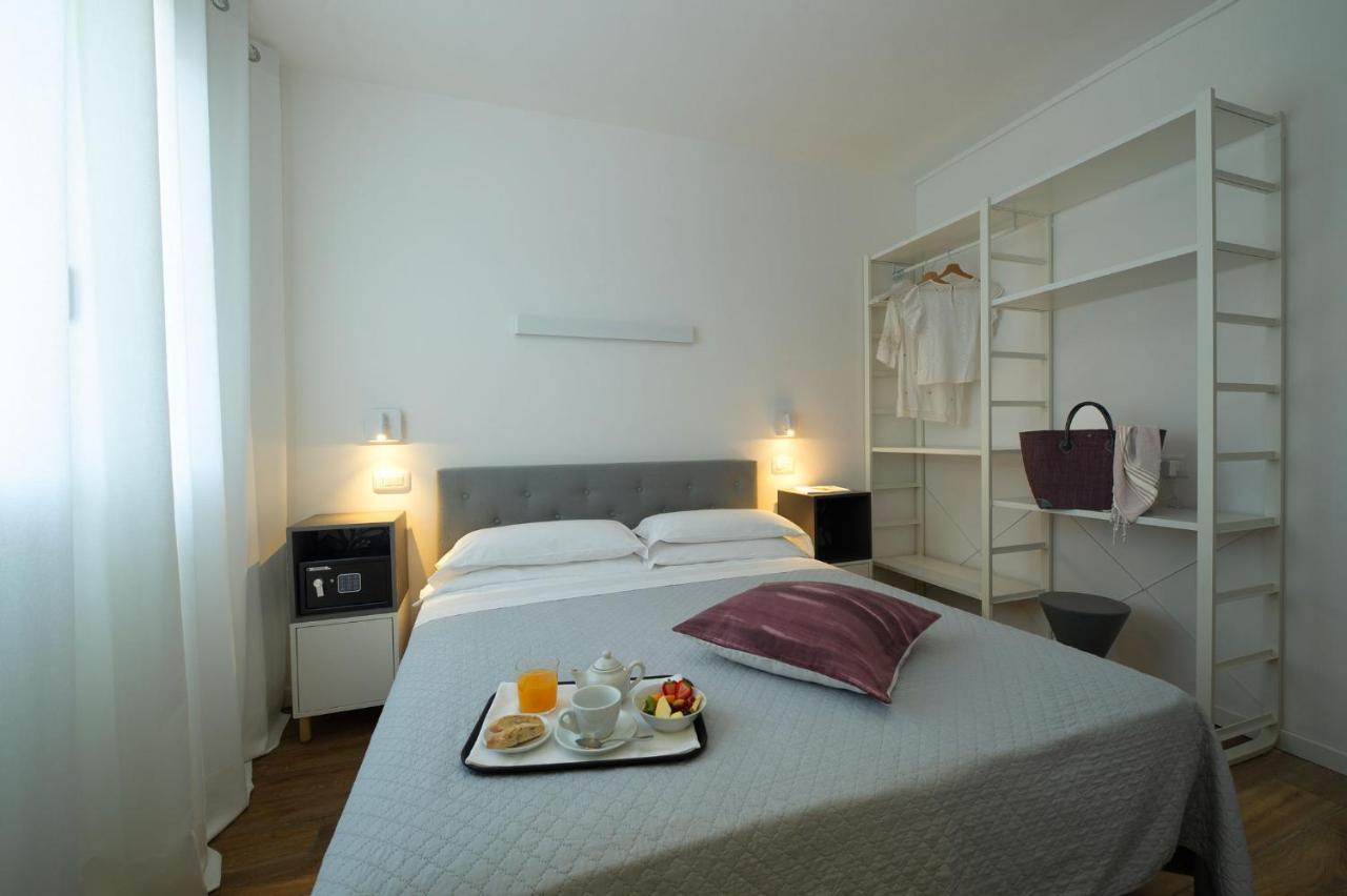 Nice Hotel Бібіоне Екстер'єр фото