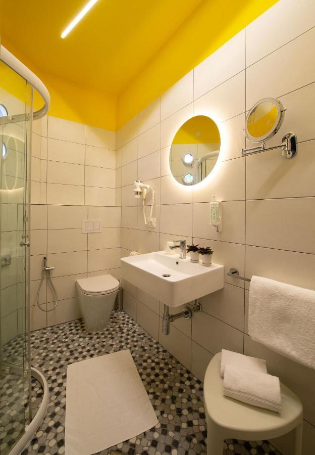 Nice Hotel Бібіоне Екстер'єр фото