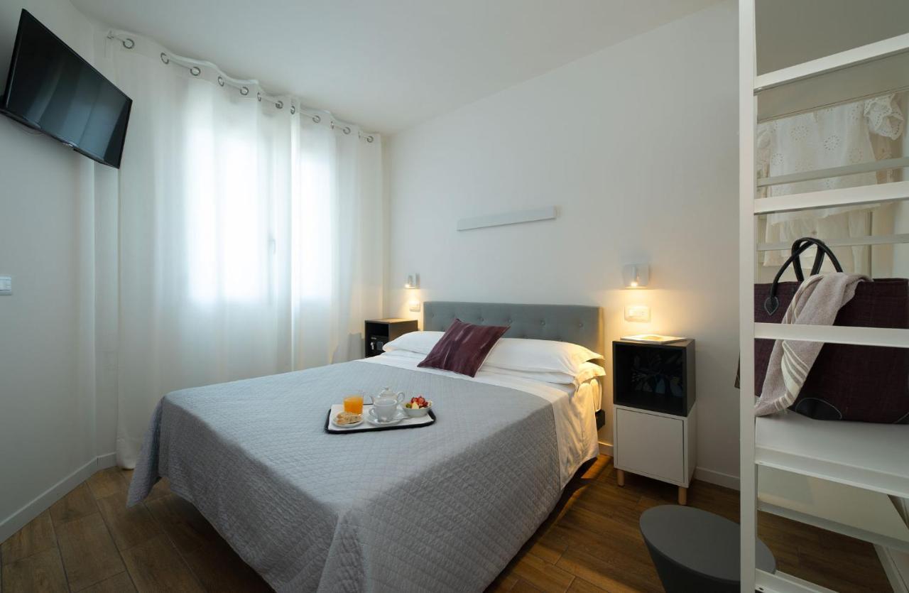 Nice Hotel Бібіоне Екстер'єр фото