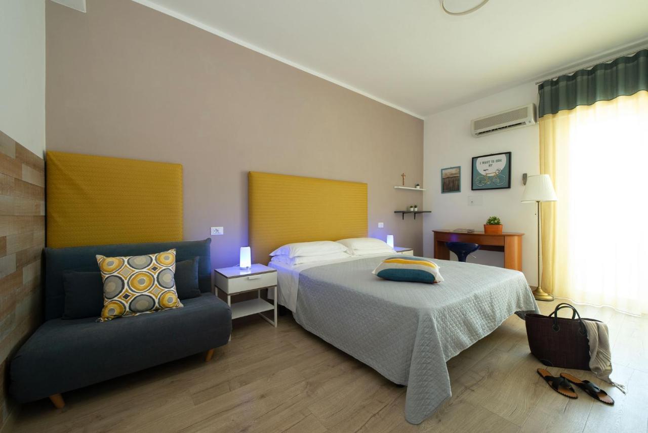 Nice Hotel Бібіоне Екстер'єр фото